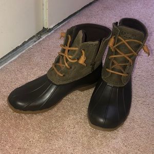 Sperry Olive/Brown Saltwater Duck Boots